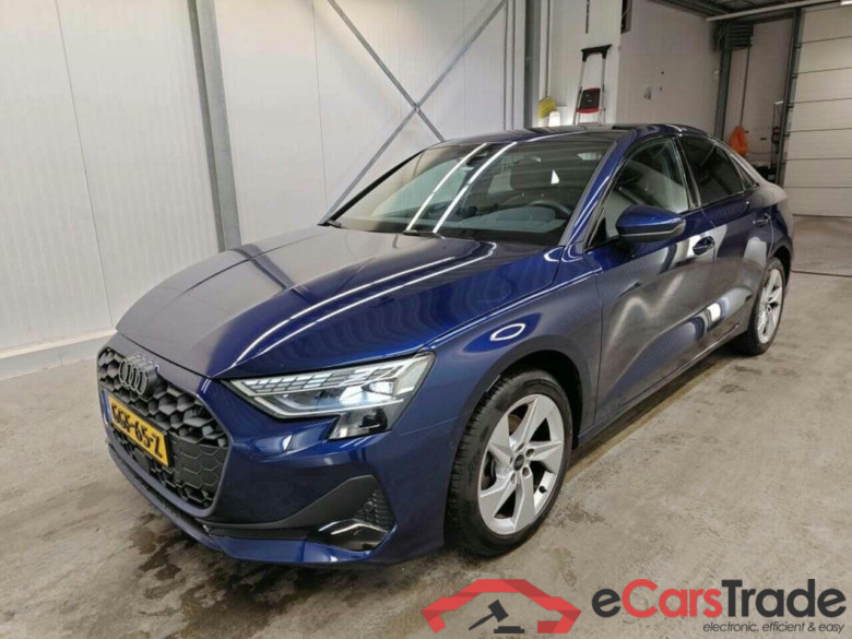 AUDI A3 Limousine 35 TFSI Adv edition #1
