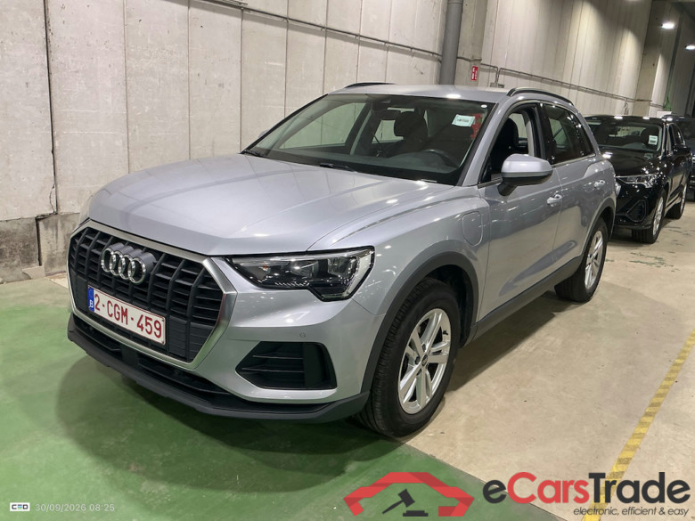 AUDI Q3 1.4 45 TFSI E S TRONIC #1