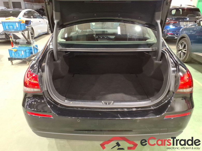 MERCEDES-BENZ A-CLASS 1.3 A 180 ESSENTIAL LINE DCT #3