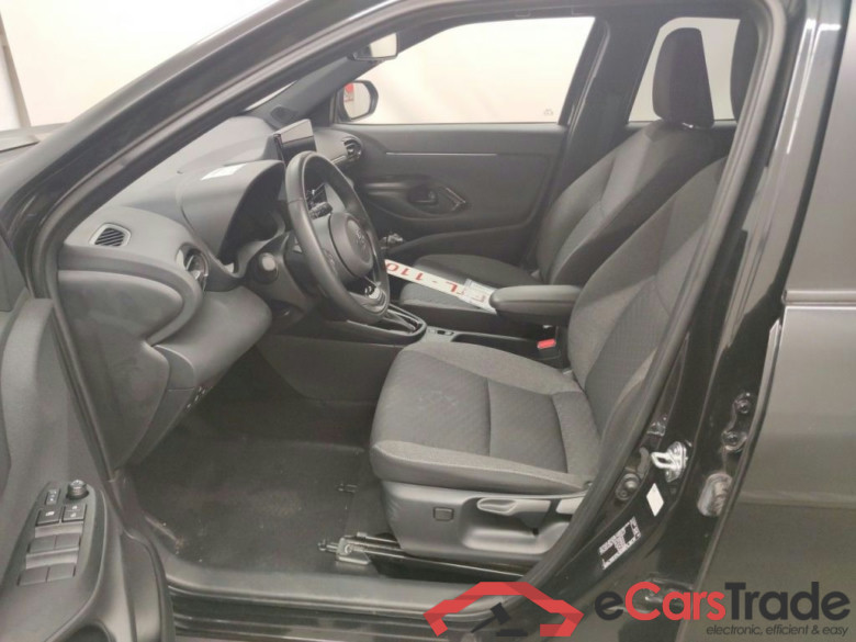 Toyota Yaris Cross 1.5 VVT-ie Hybrid Dynamic Plus CVT 5d #3