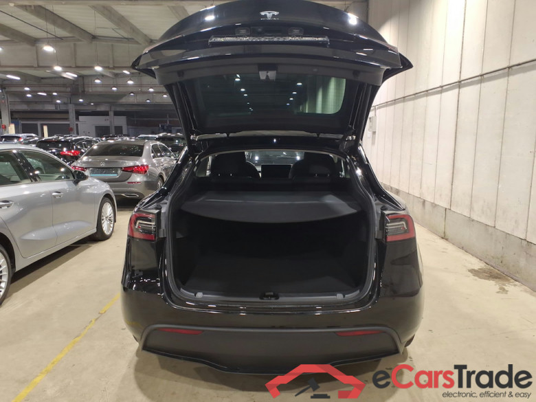 TESLA MODEL Y BEV AUTO RWD #3