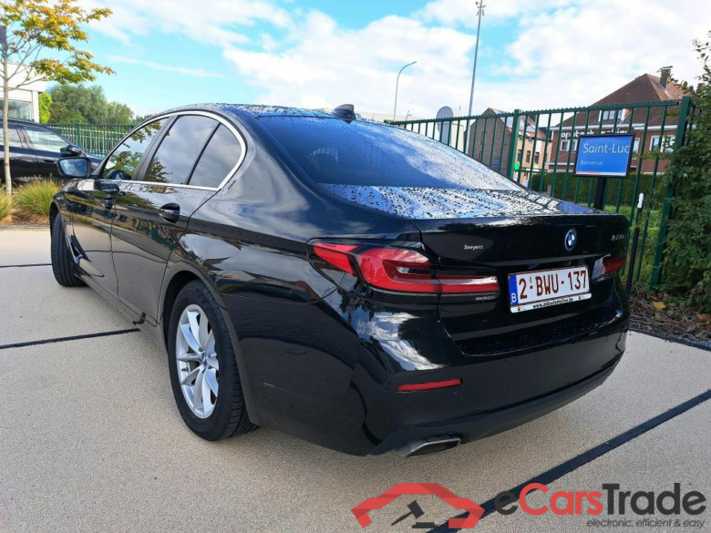 BMW 5 SERIES BERLINE 2.0 520E AUTO #3