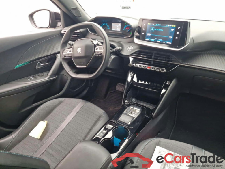 PEUGEOT E-2008 ALLURE 50 KWH #3