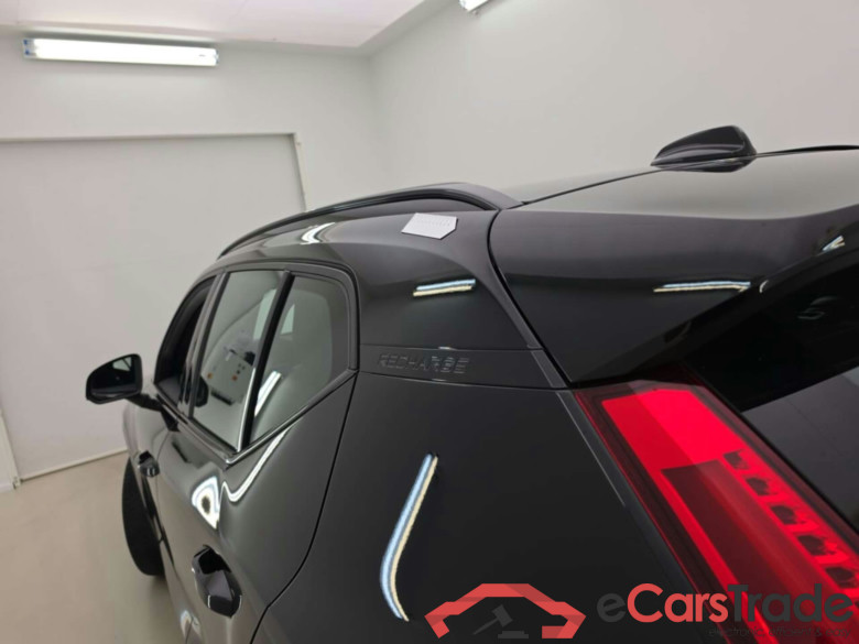 VOLVO XC40 RECHARGE CORE #5