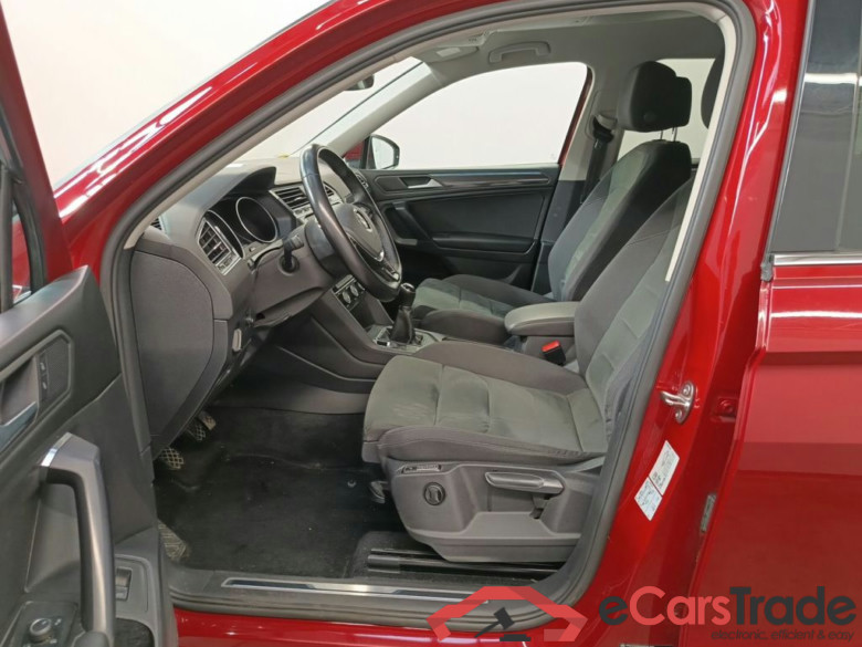 Volkswagen Tiguan Allspace 2.0 TDI SCR Comfortline 5d #3