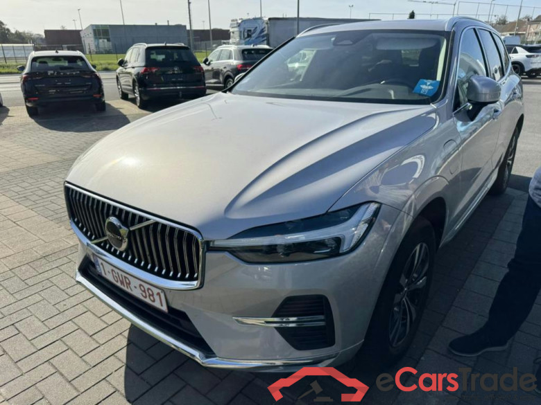 VOLVO XC60 PHEV 2.0 T6 AWD Core Bright (257kW)
