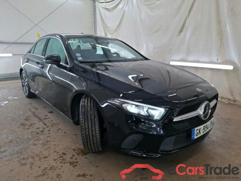 MERCEDES-BENZ Classe A Berline / 2018 / 4P / Berline A 200 Progressive Line 7G-DCT #4