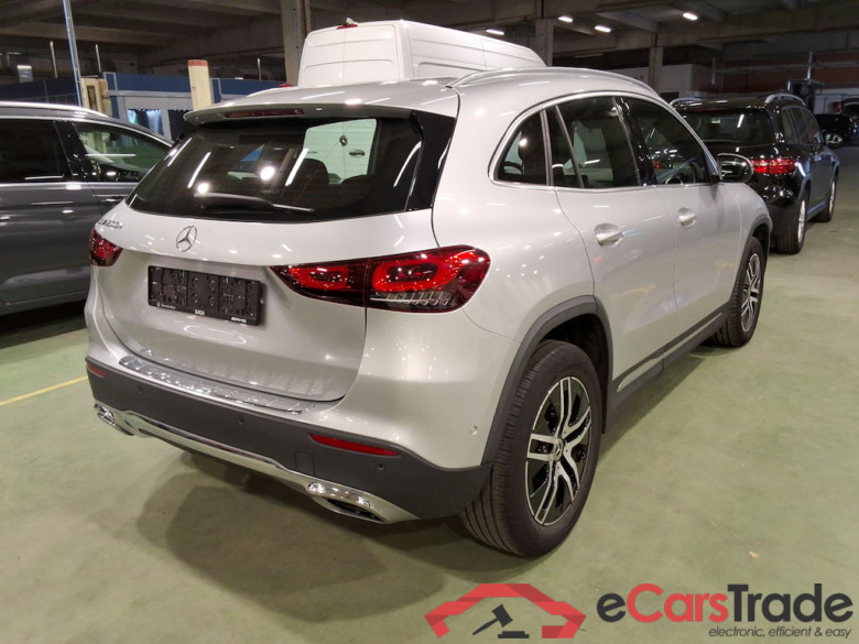 MERCEDES-BENZ GLA 2.0 GLA 200 D DCT BUSINESS SOLUTION #4
