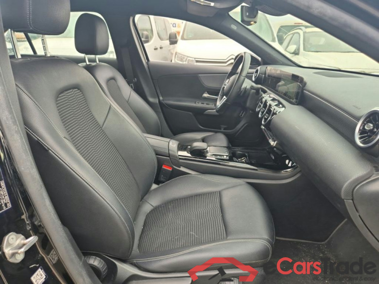 MERCEDES-BENZ Clase A / 2018 / 4P / sedán Sedán A 200 d #6