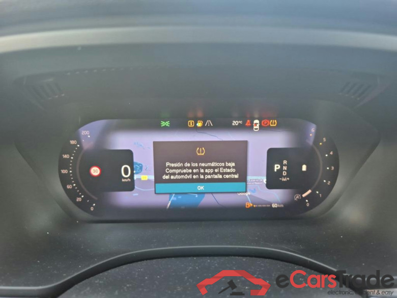 VOLVO XC60 / 2017 / 5P / todoterreno 2.0 B4 D Momentum Pro Auto #4