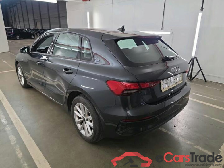 Audi A3 Sportback A3 Sportback 1.0 30 TFSi S tronic Attraction B.E (Mild Hybrid) 81kW/110pk  5D/P Auto-7 #3