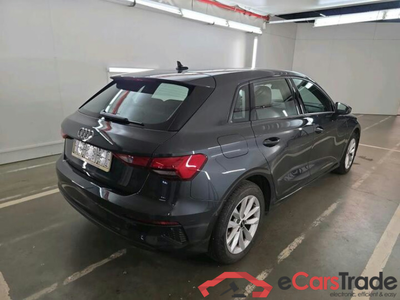 Audi A3 Sportback A3 Sportback 1.0 30 TFSi S tronic Attraction B.E (Mild Hybrid) 81kW/110pk  5D/P Auto-7 #4