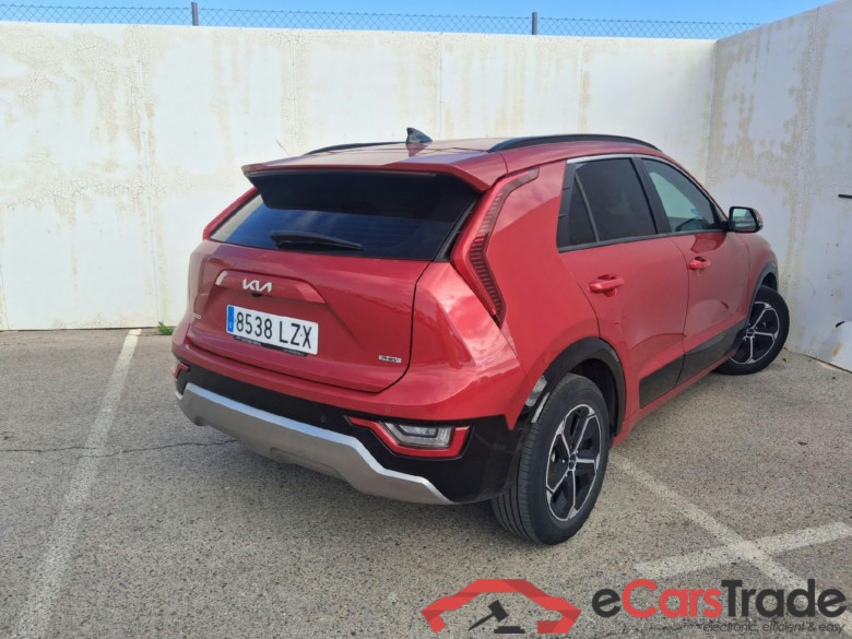 KIA Niro / 2022 / 5P / crossover 1.6 GDi PHEV 135kW (183CV) Drive #2