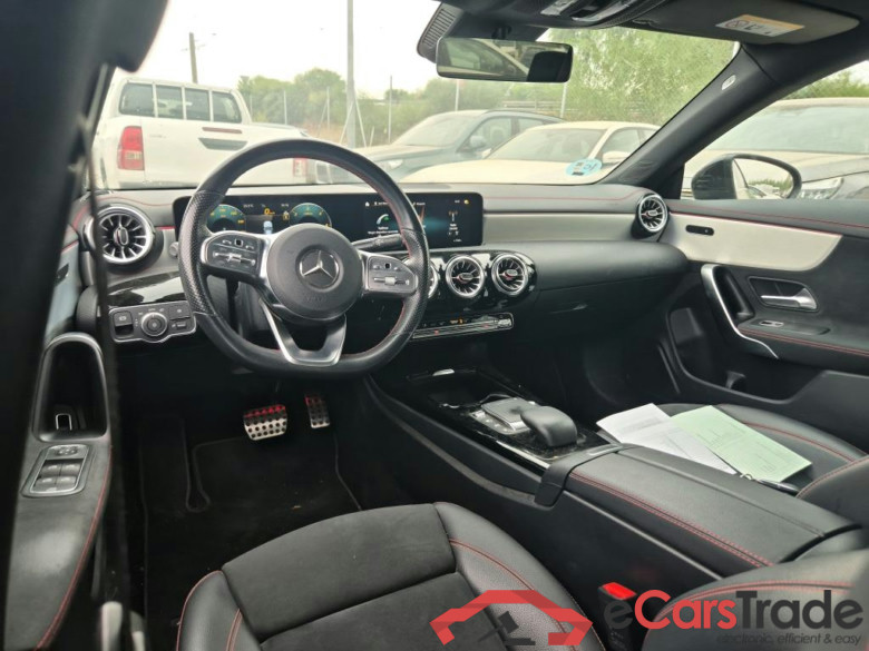 MERCEDES-BENZ CLA / 2019 / 4P / coupé CLA 220 D DCT #3