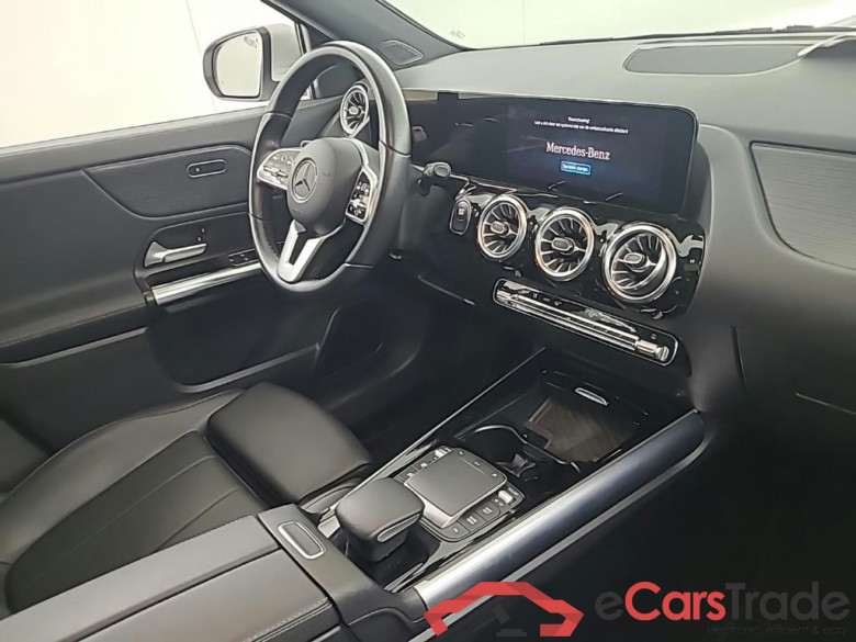 MERCEDES-BENZ EQA 250 Luxury Line auto 5D 140kW #6