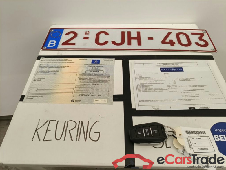 Peugeot 308 SW 1.2 PureTech 110 S&S Active Pack 5d #4