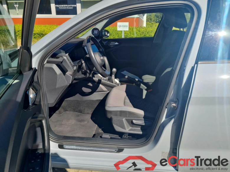 AUDI A1 1.0 25 TFSI ADVANCED #5