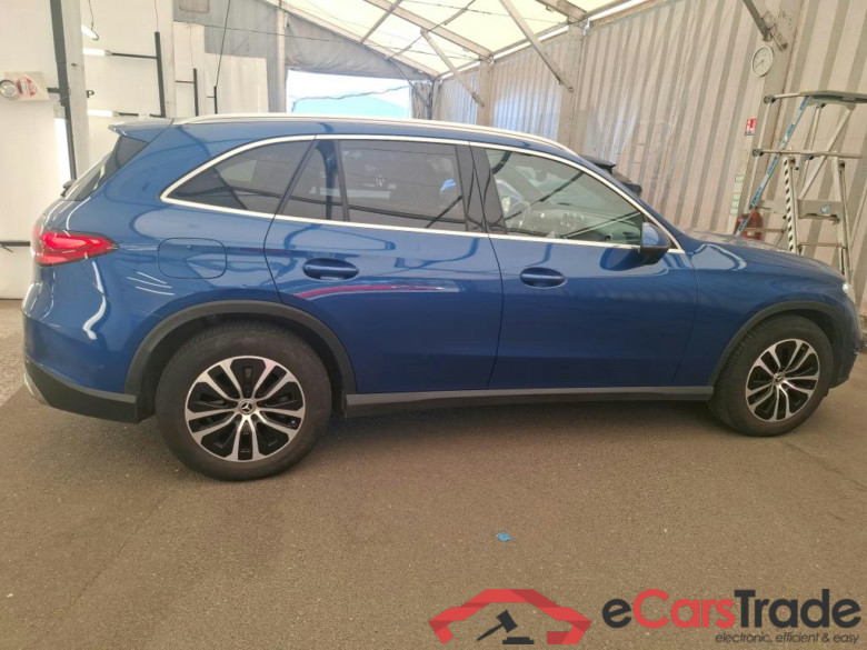 MERCEDES-BENZ GLC / 2022 / 5P / SUV GLC 220 D BUSINESS LINE 4MATIC #6