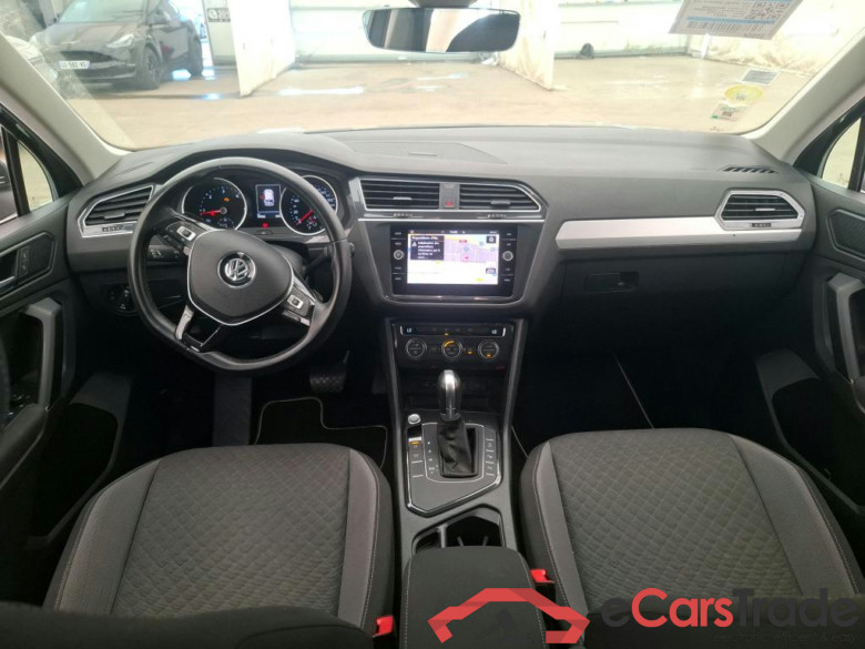 VOLKSWAGEN Tiguan / 2016 / 5P / SUV 2.0 TDI 150 DSG7 Confortline Business #5