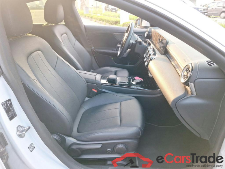 MERCEDES - MER CLA 250 e 218PK DCT Business Solution Luxury & Smartphone Integration * HYBRID * #3