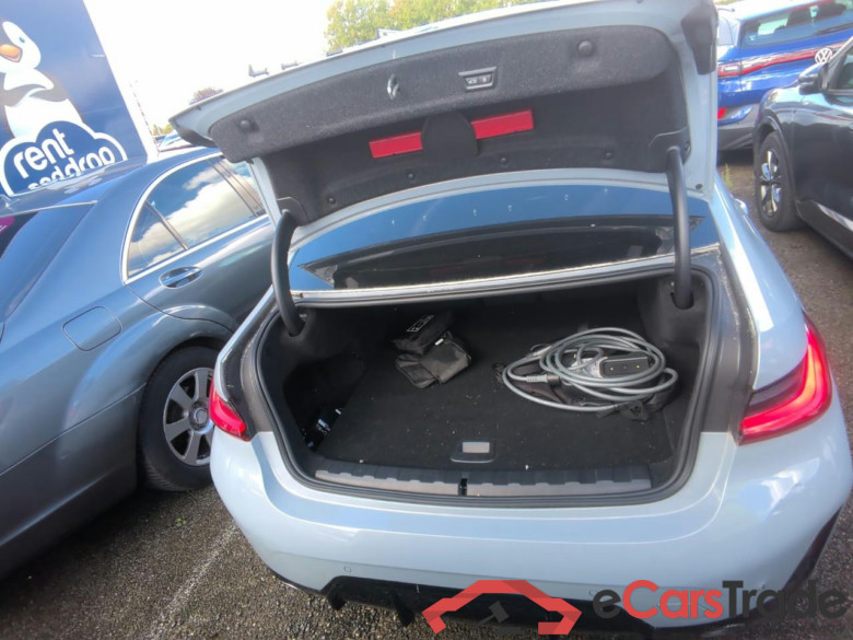 SERIE 3 BERLINE 330e M SPORT 6M BB #5