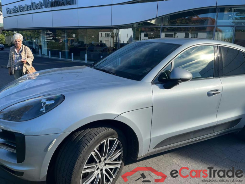 PORSCHE Macan 2.0 Turbo PDK