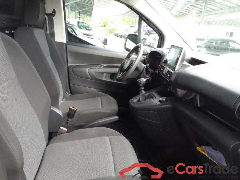 OPEL Combo  OPEL Combo  CARGO HDI 100 TAILLE M 950KG + PACK CHANTIER + CAMERA AR + RADIO DAB TABLETTE 8’’ #5