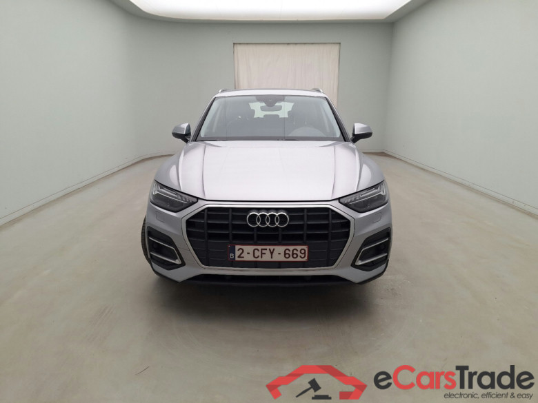 Audi, Q5 FL'20, Q5 30 TDi 100kW B.E.Attra.Str.