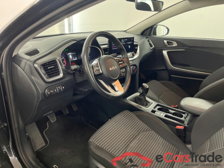 KIA Ceed 1.5 T-GDi DynamicLine #5