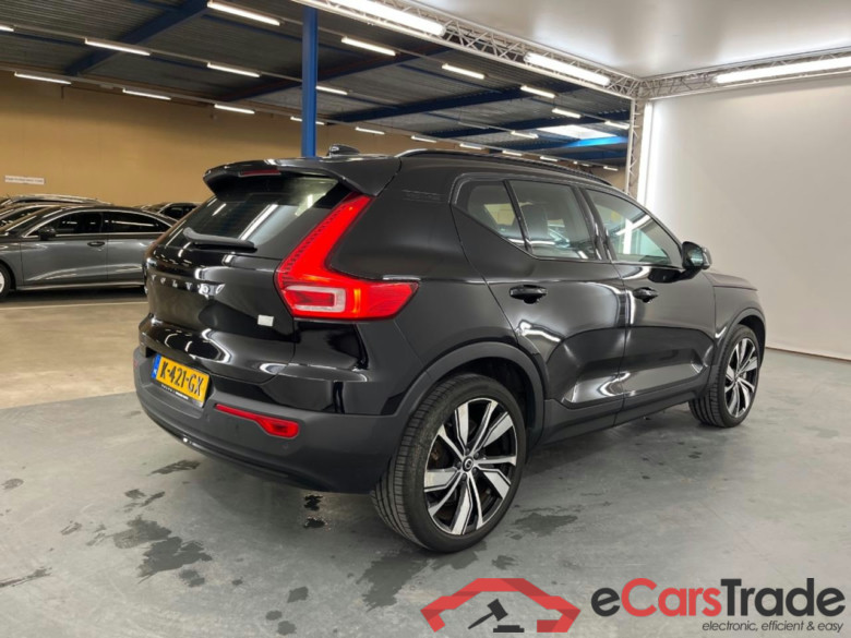 VOLVO XC40 Recharge P8 AWD R-Design #4