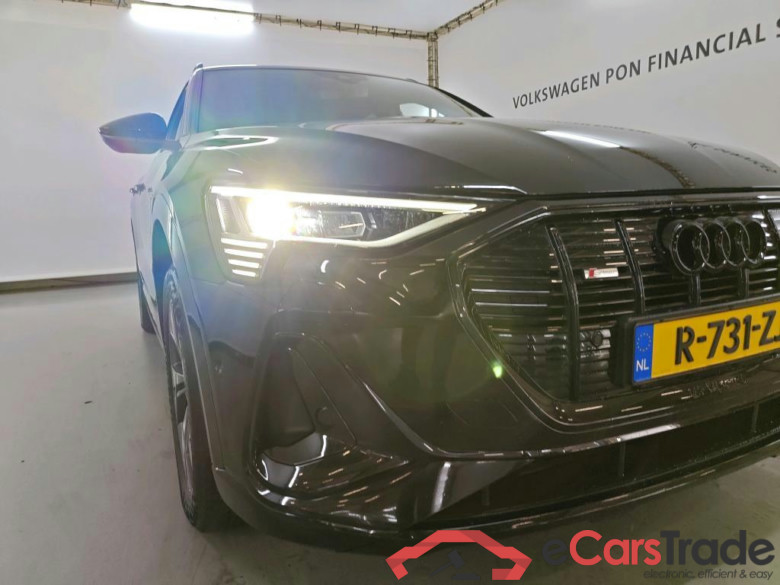 AUDI e-tron 300 kW #4