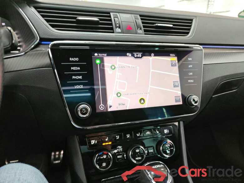 SKODA Superb Combi 110 kW #2