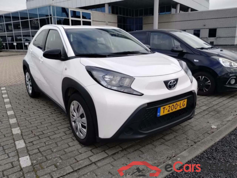 TOYOTA Aygo X 1.0 VVT-i MT Play #2