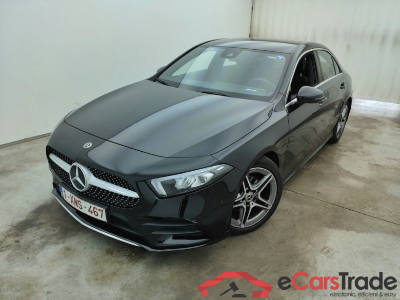 Mercedes-Benz A-Klasse Limousine A 180 d DCT Business Solution 4d