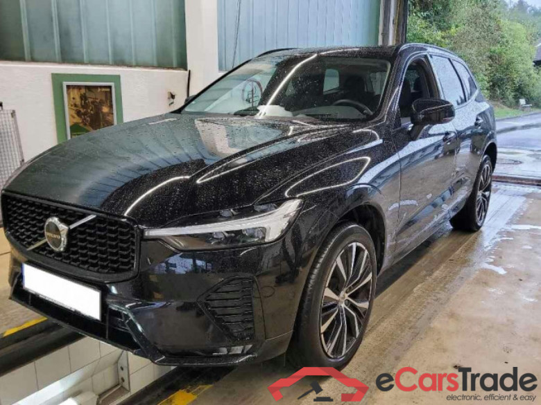 Volvo XC60 (03.2017->) DE - SUV5 B5 (Benzin) AWD EU6d, Ultimate Dark Mild-Hybrid, (Facelift) 2022 - 202 #1