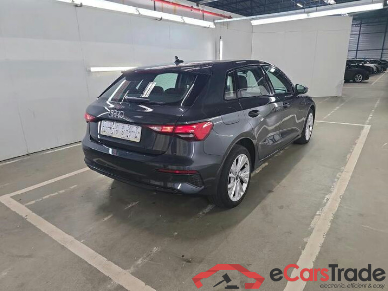 Audi A3 Sportback A3 Sportback 2.0 30 TDi S tronic Advanced 85kW/116pk  5D/P Auto-7 - CO2 indicative #4