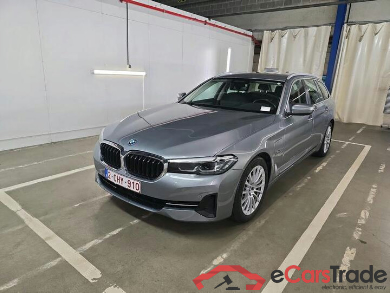 BMW 5 Reeks Touring 5 Reeks Touring 530e Auto (PHEV) 215kW/292pk  5D/P Auto-8