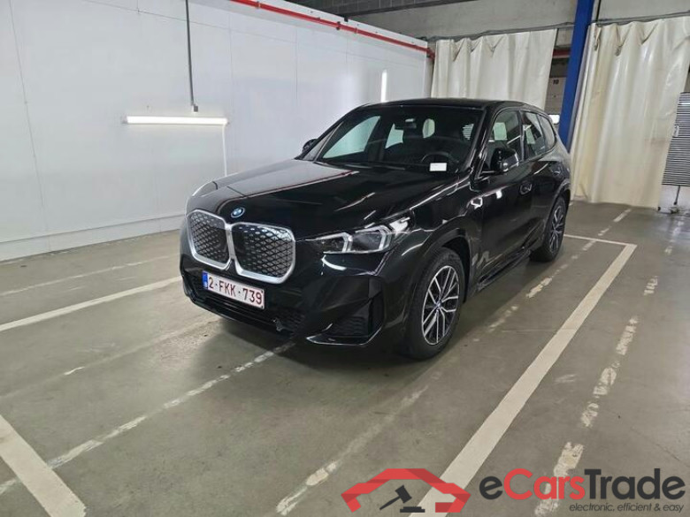 BMW iX1 iX1 eDrive20 (150kW) 150kW/204pk  5D/P Auto-1 - WLTP onvolledig