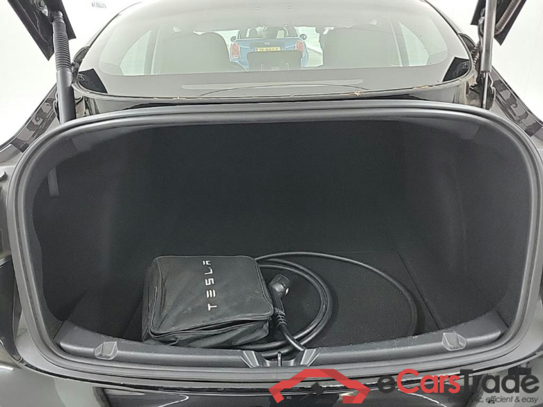 Tesla Model 3 Standard Range Plus RWD 4D 225kW #5