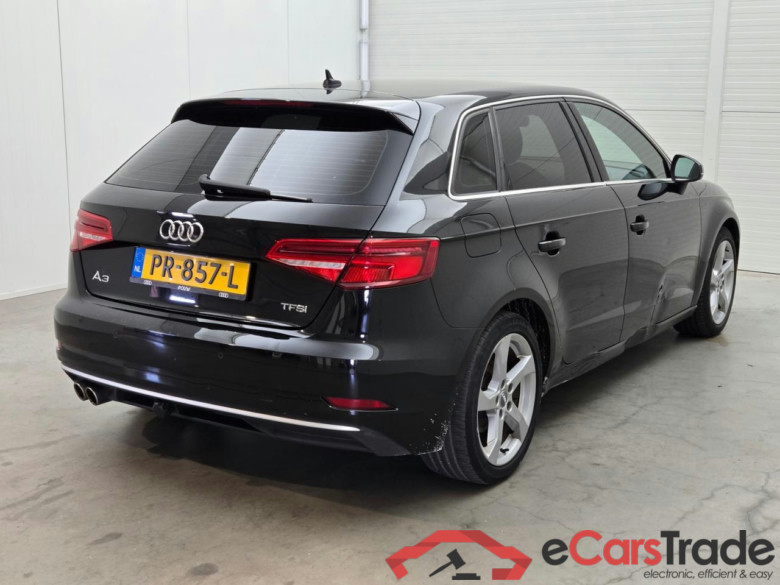 AUDI A3 SPORTBACK 1.5 TFSI CoD Sport Lease Edition #4