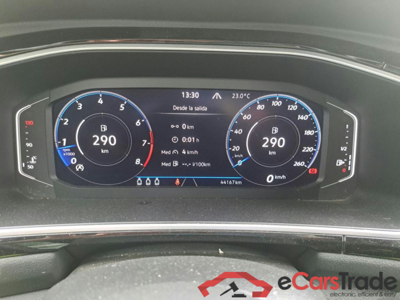 VOLKSWAGEN T-Roc / 2021 / 5P / todoterreno R-Line 1.5 TSI 110kW (150CV) #4