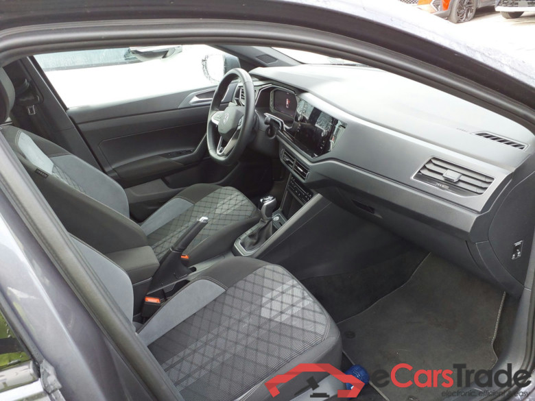 VOLKSWAGEN TAIGO 1.0 TSI 85 kW (115 CV ) DSG 7 R-Line(Winterpack) #3