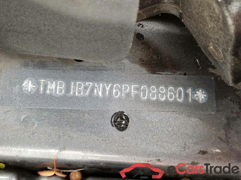 SKODA Enyaq iV 60 Bns Ed. + #5