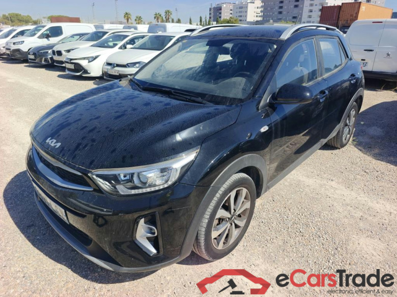 KIA Stonic / 2017 / 5P / todoterreno 1.0 T-GDi 74kW (100CV) MHEV iMT Concept #1