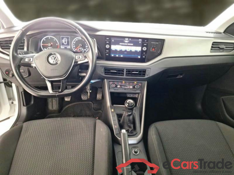 VOLKSWAGEN POLO / 2017 / 5P / BERLINA 1.6 TDI SCR 70KW BUSINESSCOMFORTLINE BMT #3