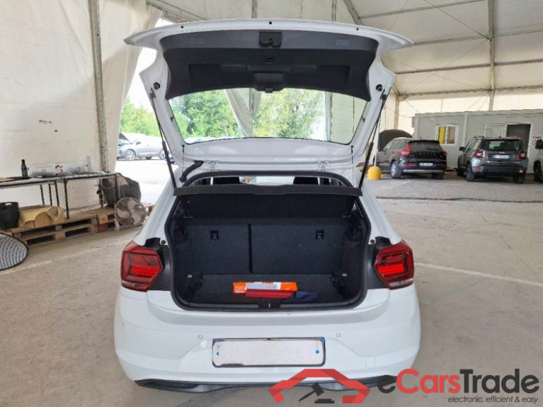 VOLKSWAGEN POLO / 2017 / 5P / BERLINA 1.6 TDI SCR 70KW BUSINESSCOMFORTLINE BMT #5