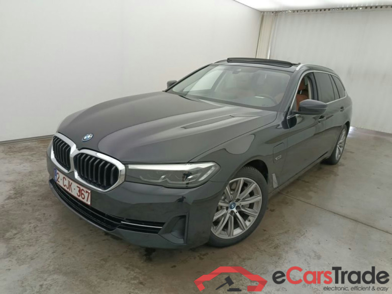 BMW 5 Reeks Touring 530e Auto 5d #1