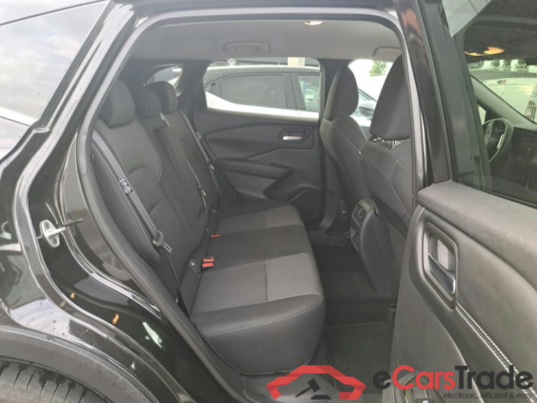 NISSAN QASHQAI 1.3 MHEV 116KW N-CONNECTA XTRONIC #6