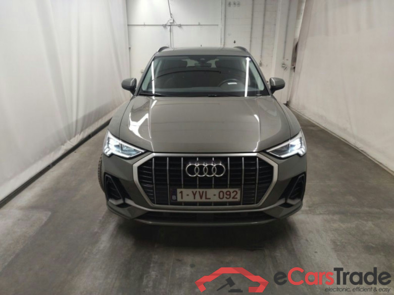 Audi Q3 35 TDI S tronic S line Business Edition 5d #5
