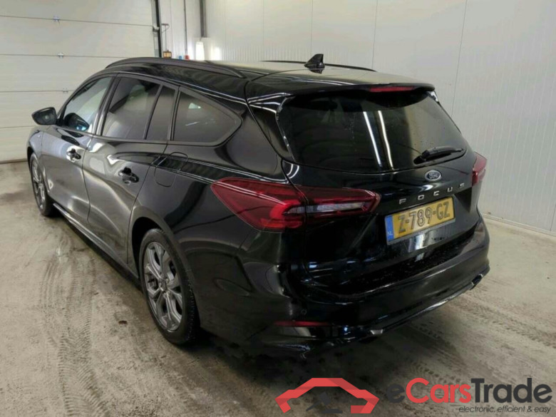 FORD Focus Wagon 1.0 EBH ST Line #6